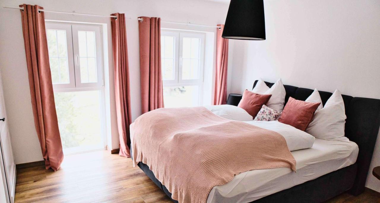 Mein Eifel Ferienhaus Altes Pfarrhaus Dahlem  Екстер'єр фото
